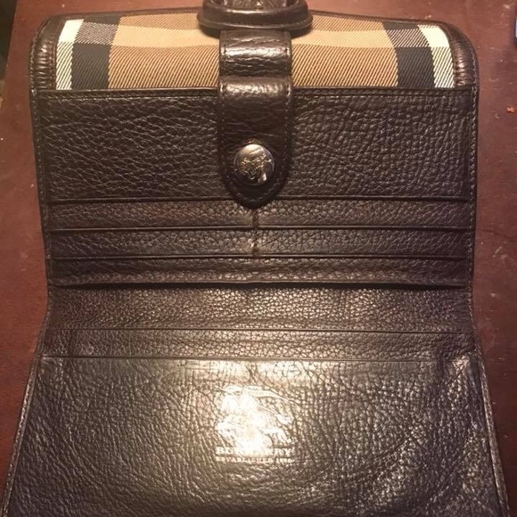 Burberry wallet - Picture 3 of 5